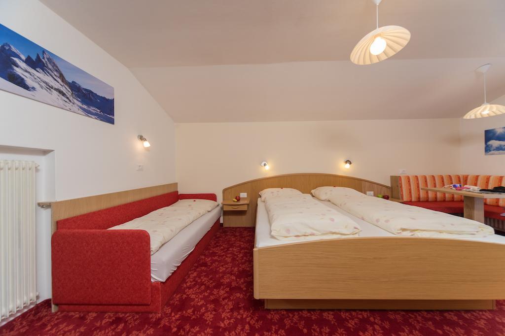 Kedul Lodge Santa Cristina Val Gardena Pokoj fotografie